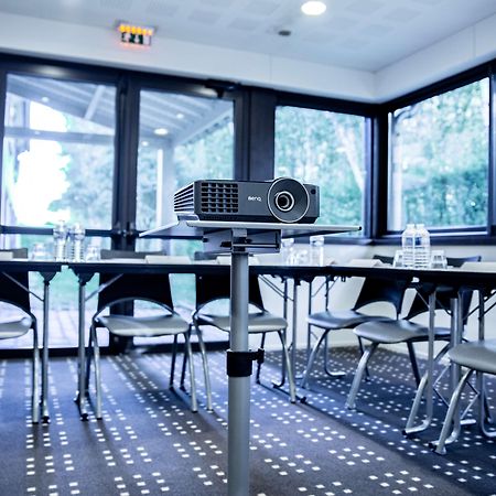 Kyriad Rennes Nord Hotel Ngoại thất bức ảnh