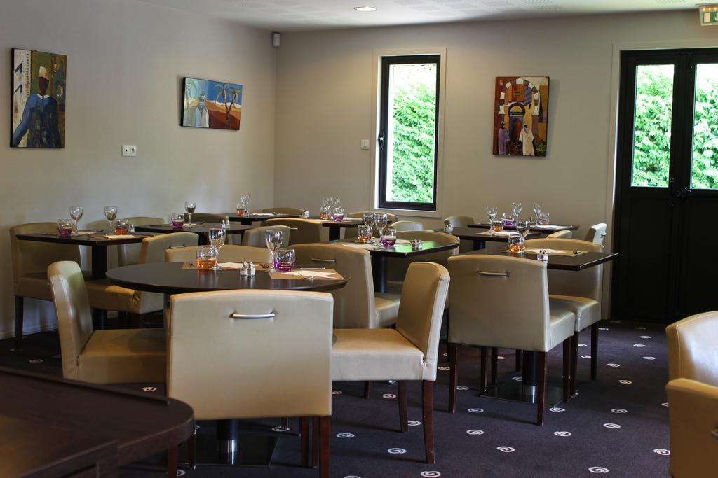Kyriad Rennes Nord Hotel Ngoại thất bức ảnh