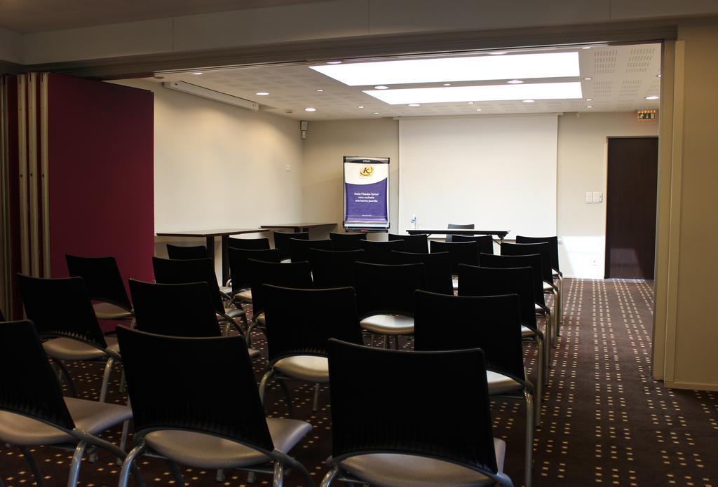 Kyriad Rennes Nord Hotel Ngoại thất bức ảnh