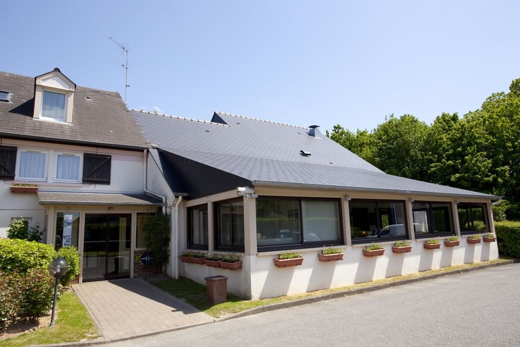 Kyriad Rennes Nord Hotel Ngoại thất bức ảnh